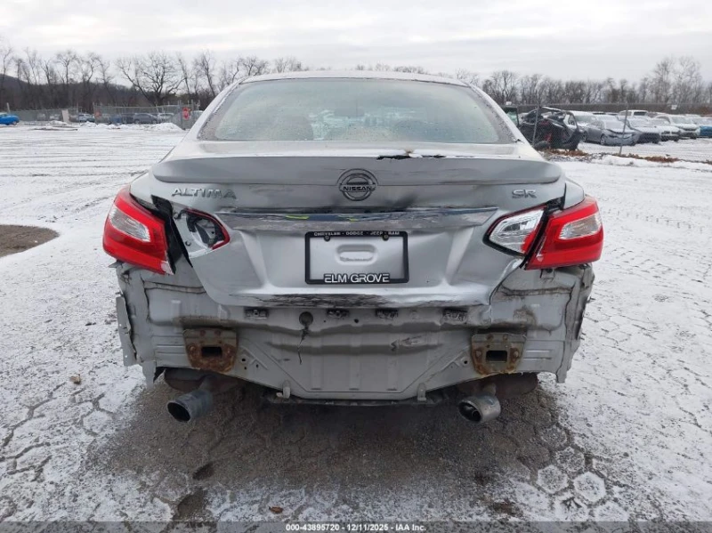 Nissan Altima 2.5L I-4 DOHC, VVT, 182HP Front Wheel Drive, снимка 9 - Автомобили и джипове - 52915365