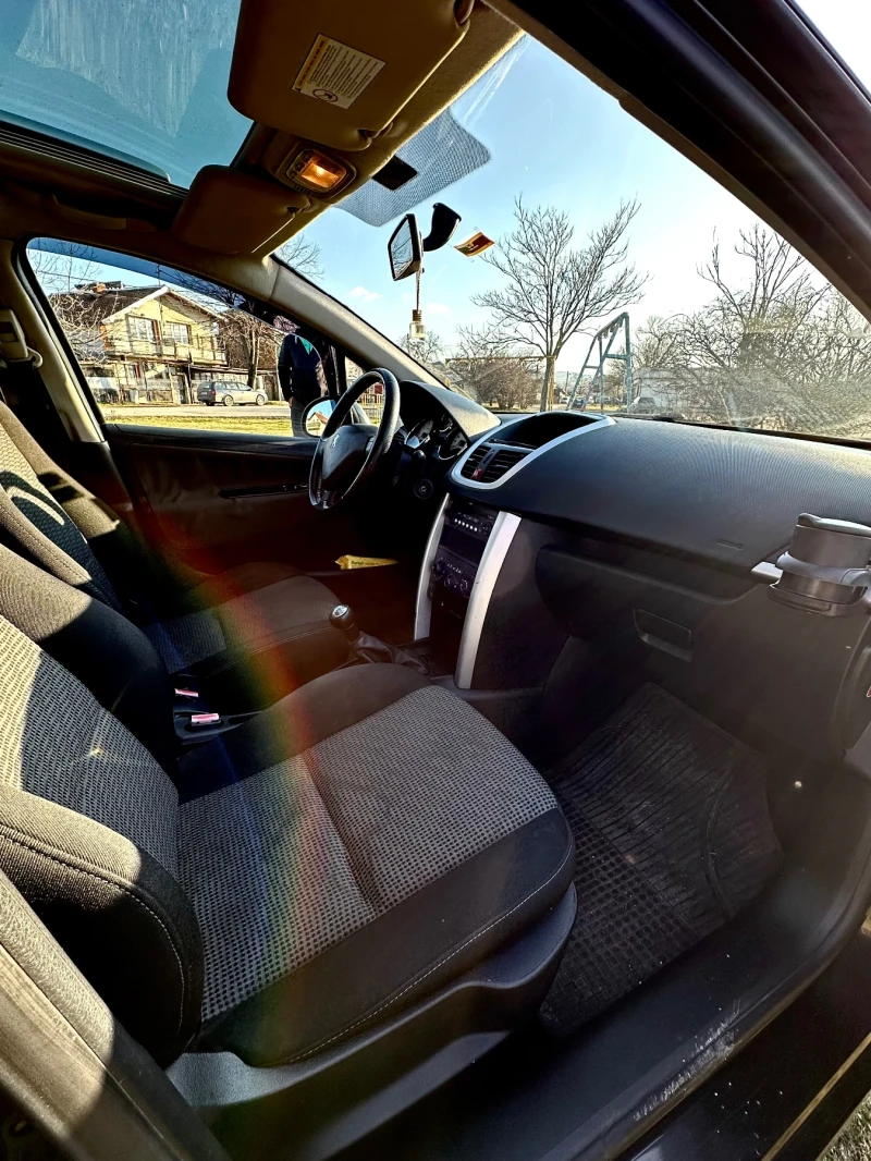 Peugeot 207 1.4 VTi, снимка 7 - Автомобили и джипове - 53154364