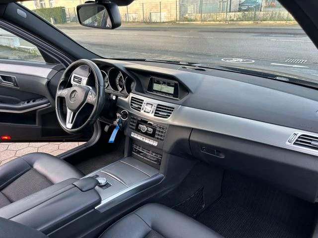 Mercedes-Benz E 220 W212 9G-tronik Avangarde, снимка 12 - Автомобили и джипове - 47438003