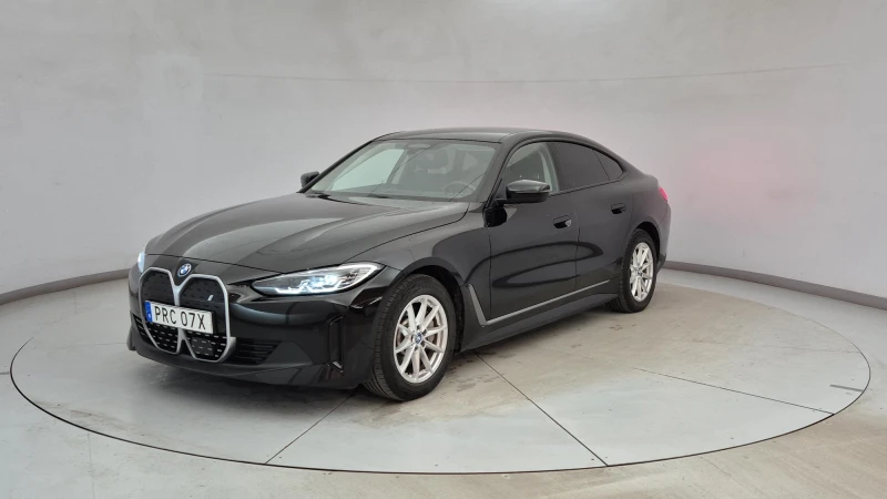 BMW i4 * 40  * АВТОФИНАНСИРАНЕ*  - 67899 лв. / 34716.21 € - 16929902 1