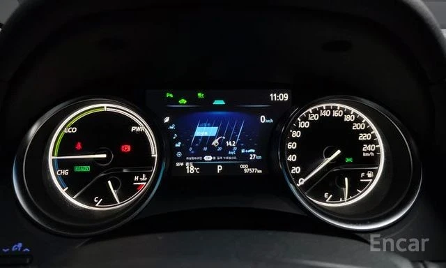 Toyota Camry 2.5 LE Hybrid | ЗАДНА КАМЕРА | KEYLESS | , снимка 7 - Автомобили и джипове - 54340503