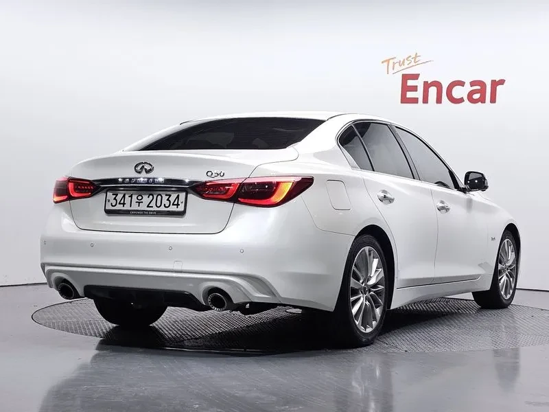 Infiniti Q50 3.0, снимка 2 - Автомобили и джипове - 54854955