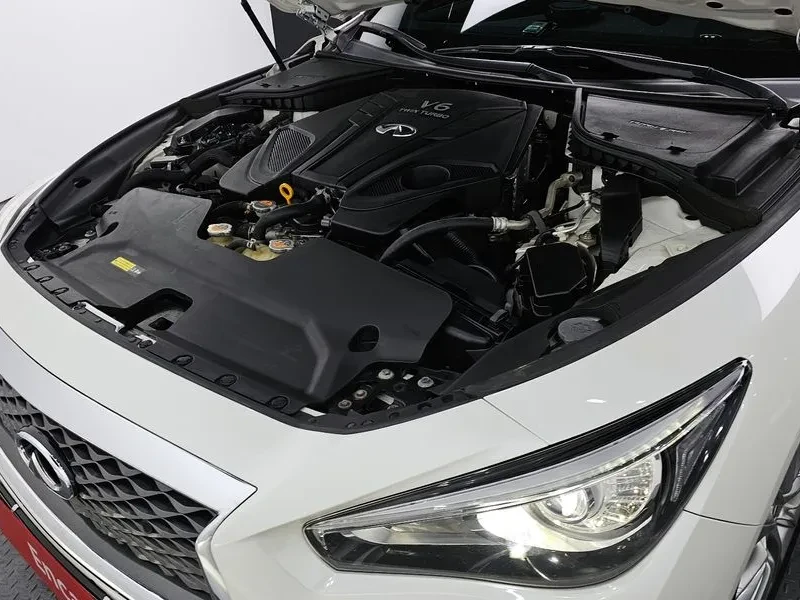 Infiniti Q50 3.0, снимка 6 - Автомобили и джипове - 54854955