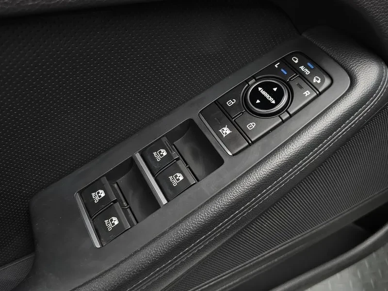 Hyundai Genesis G330 MODERN AWD, снимка 16 - Автомобили и джипове - 56325418