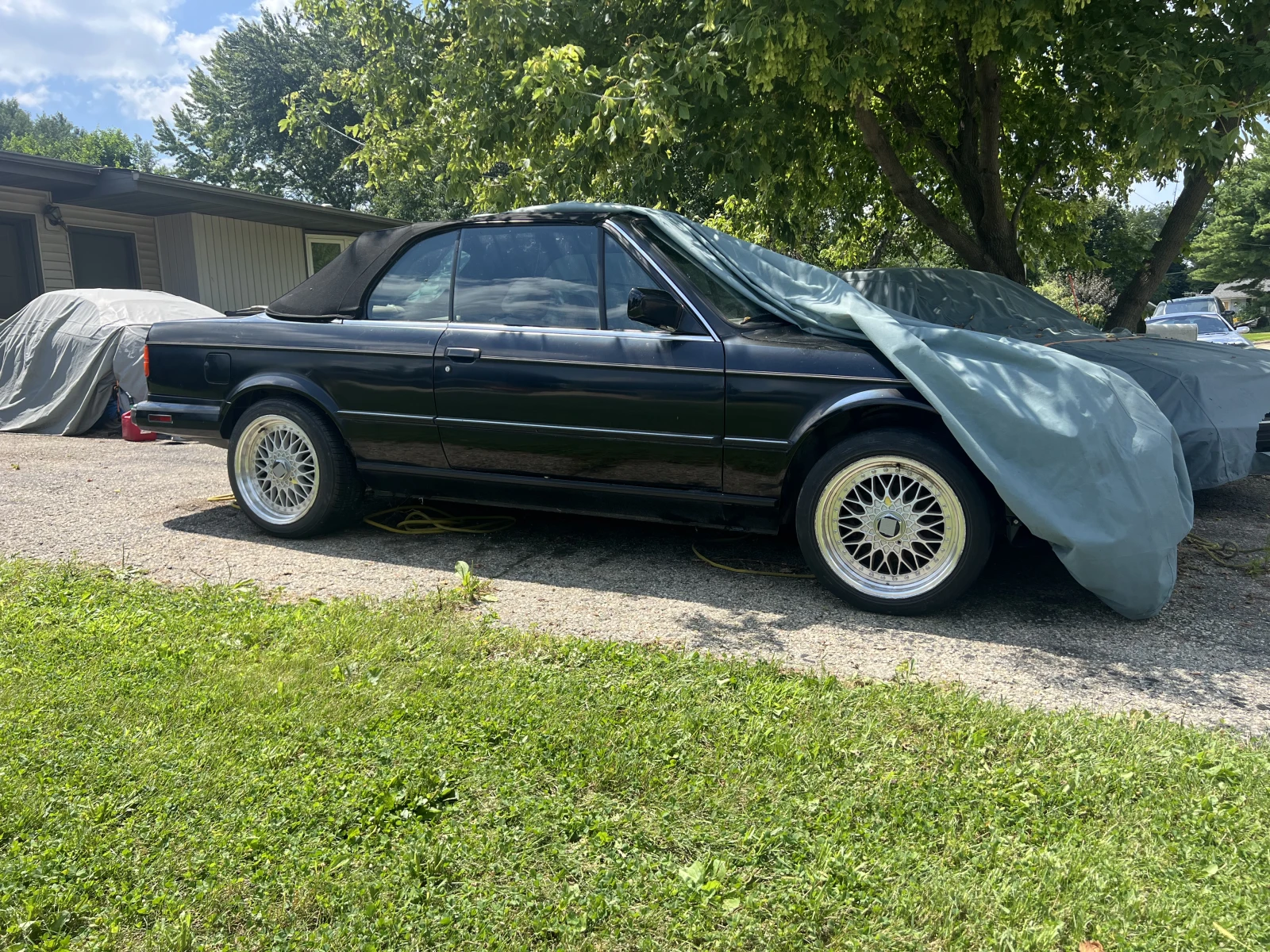 BMW 325 Ic - изображение 8
