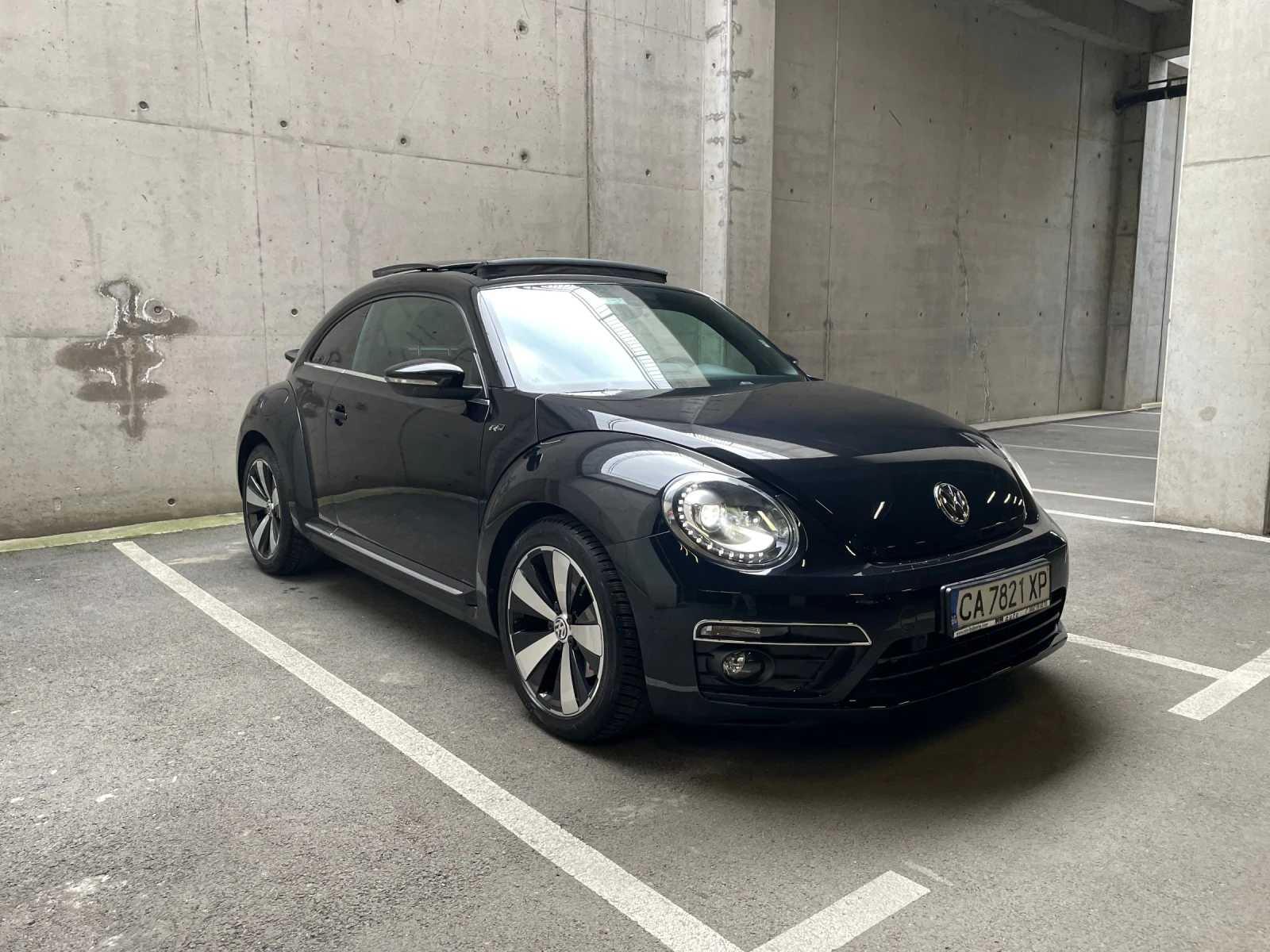 VW New beetle  VW New Beetle R-line 2.0 Turbo - изображение 9