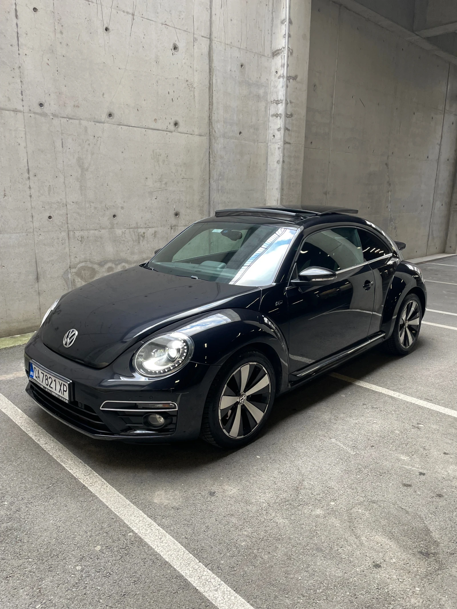 VW New beetle  VW New Beetle R-line 2.0 Turbo - изображение 3