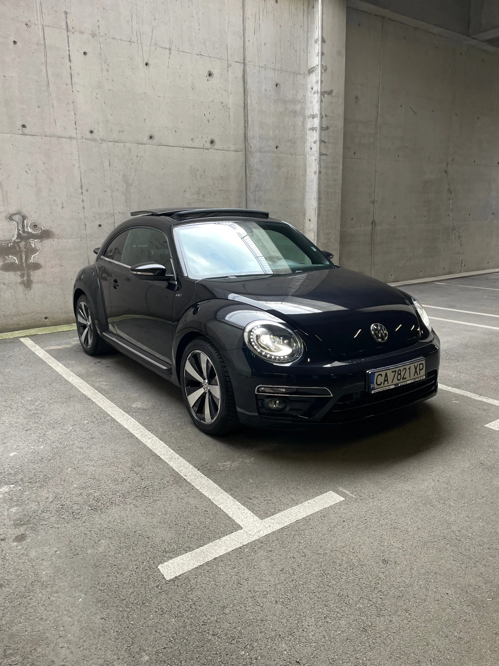 VW New beetle  VW New Beetle R-line 2.0 Turbo - изображение 2