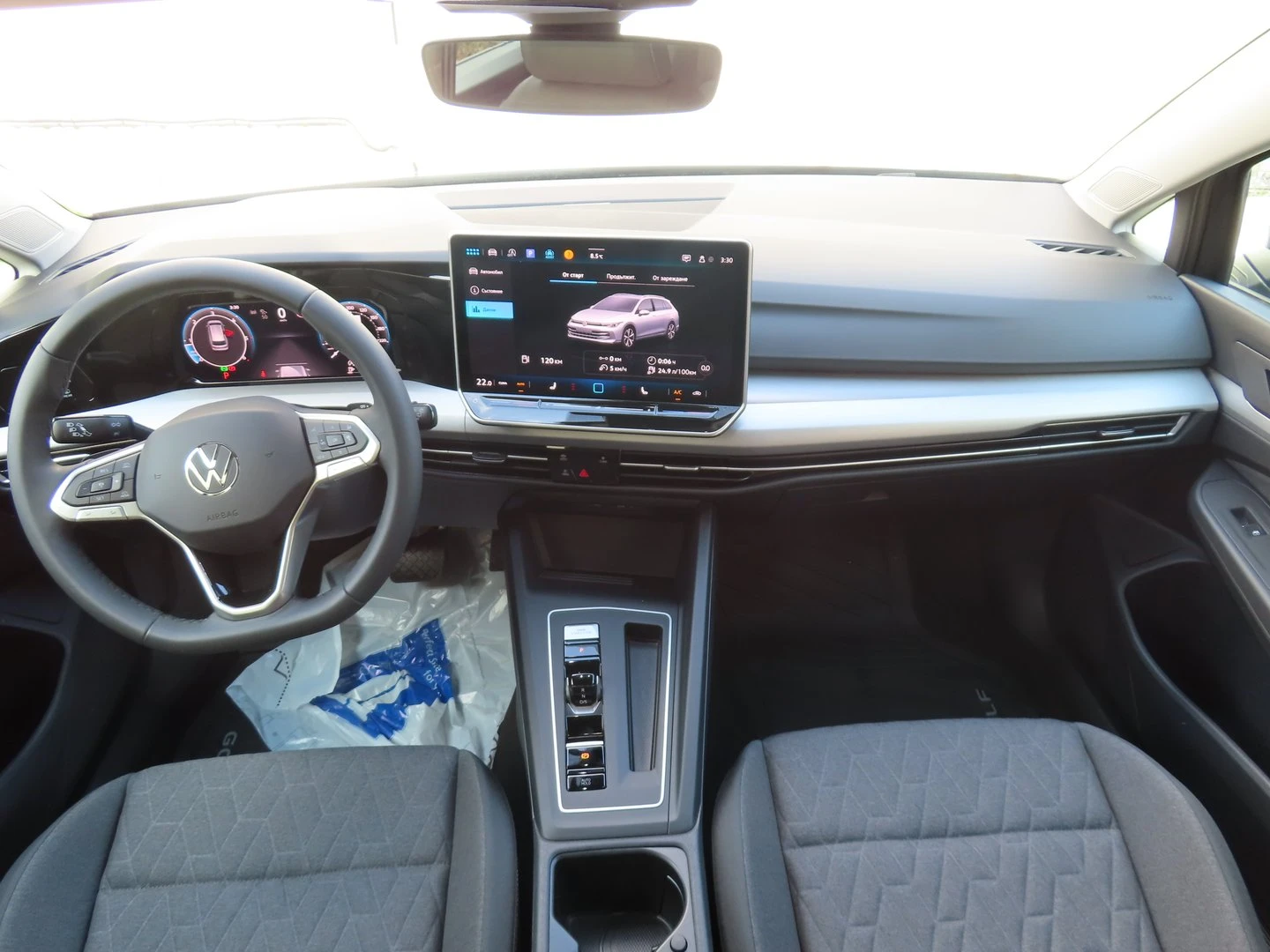 VW Golf Variant 8 Life 2.0 TDI SCR DSG - изображение 9