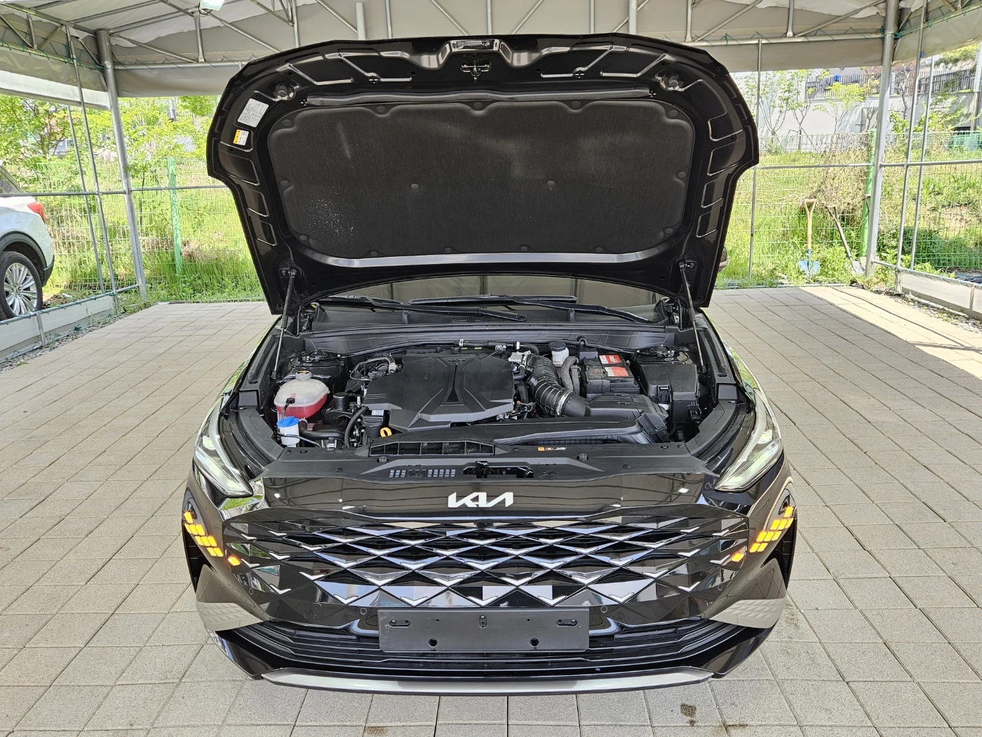 Kia K5 3.5 LPI  Цена преди пристигане 55000лв. - изображение 7