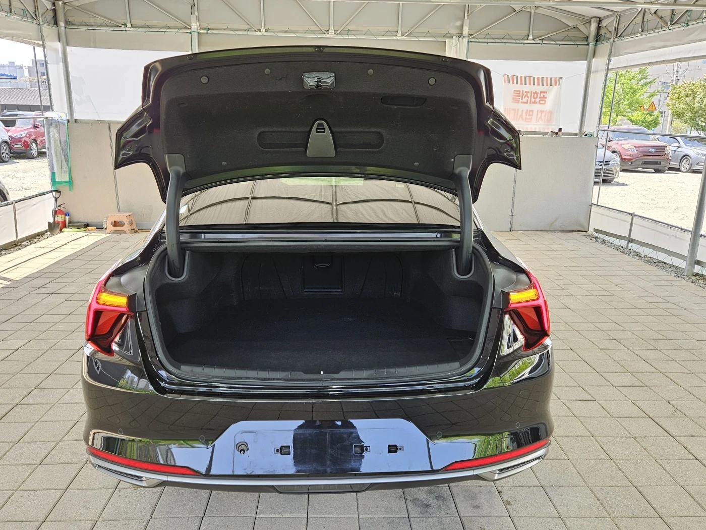 Kia K5 3.5 LPI  Цена преди пристигане 55000лв. - изображение 8