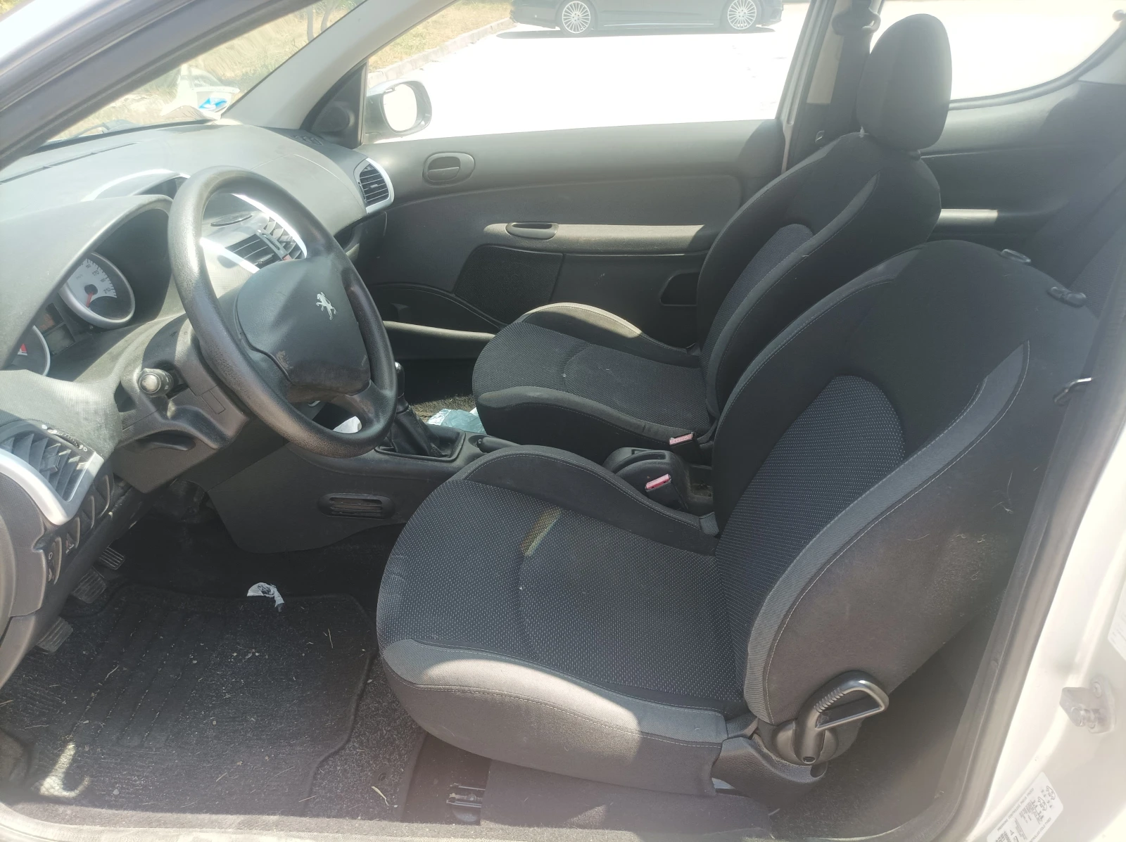 Peugeot 206 206+ 79 000 КМ - изображение 5