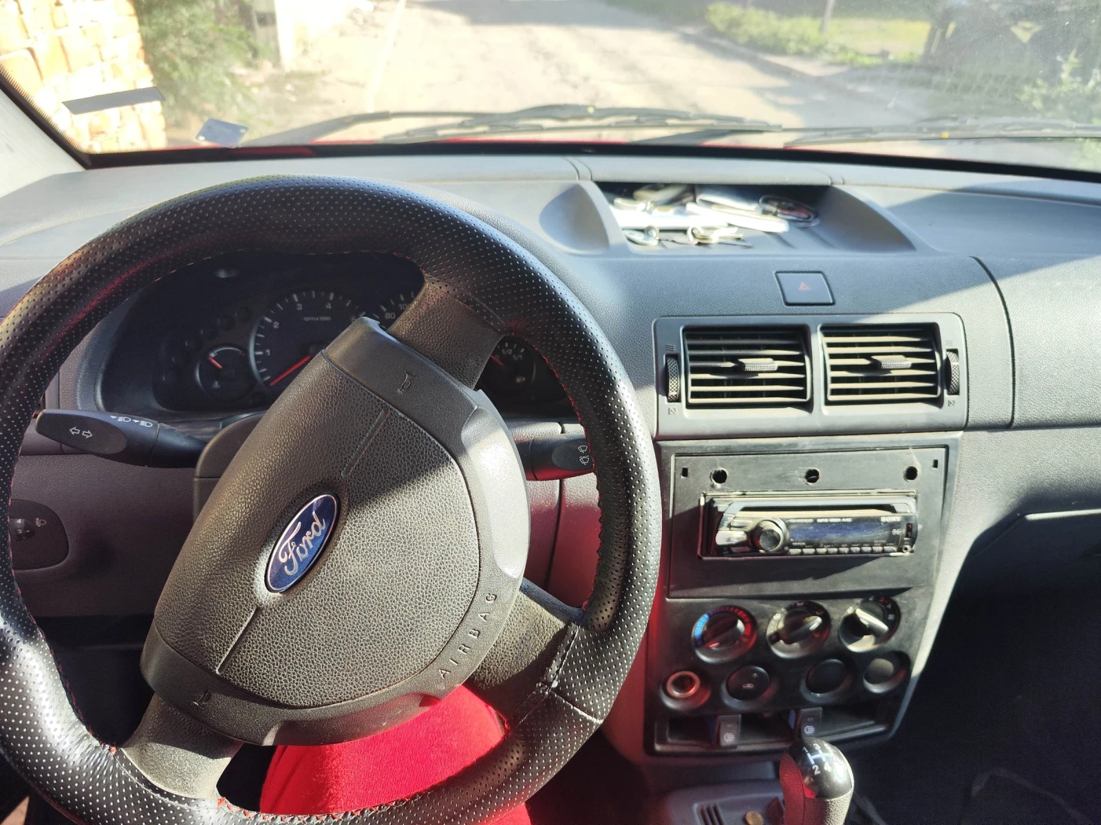 Ford Connect 1.8 - изображение 5