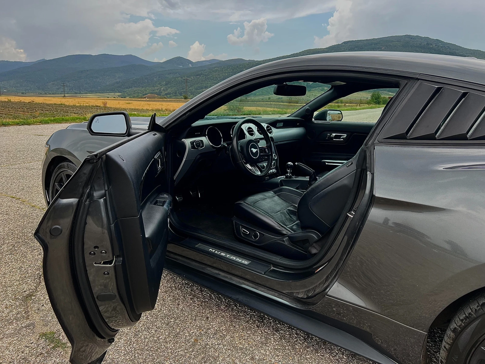 Ford Mustang GT 5.0 - изображение 10