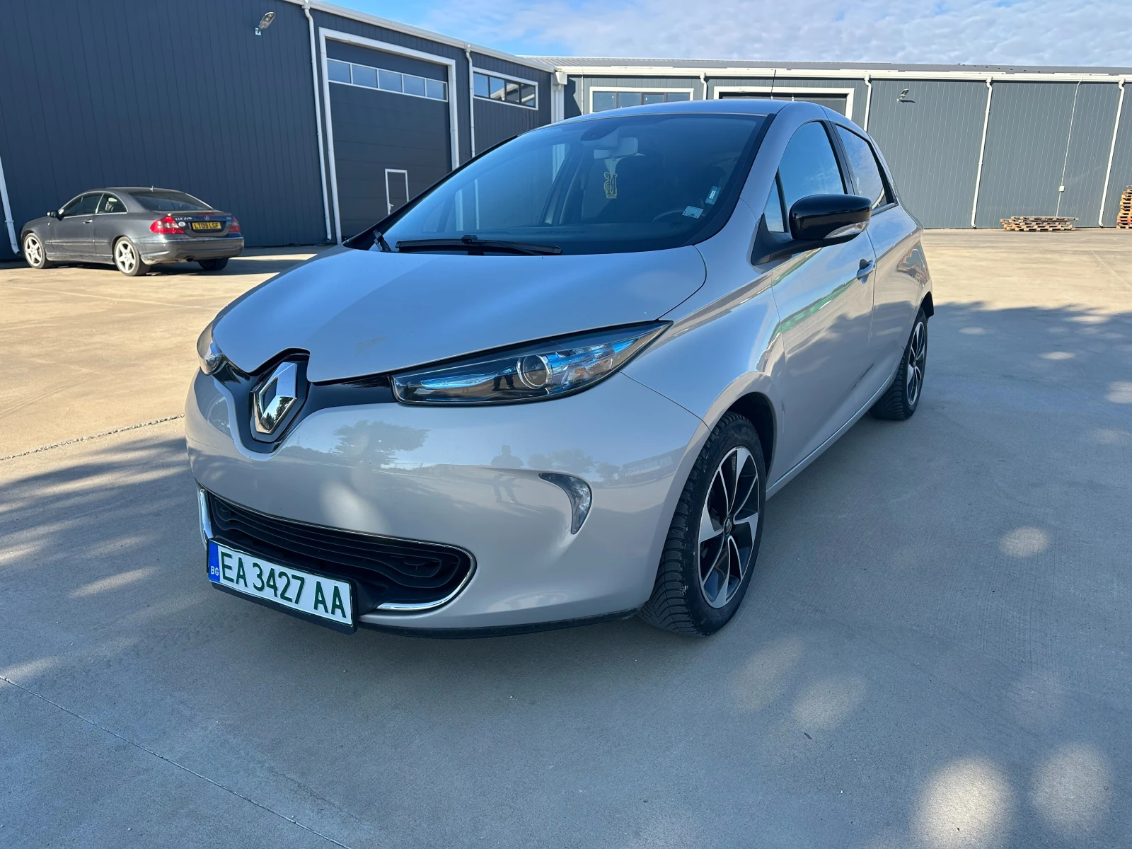 Renault Zoe  - изображение 3