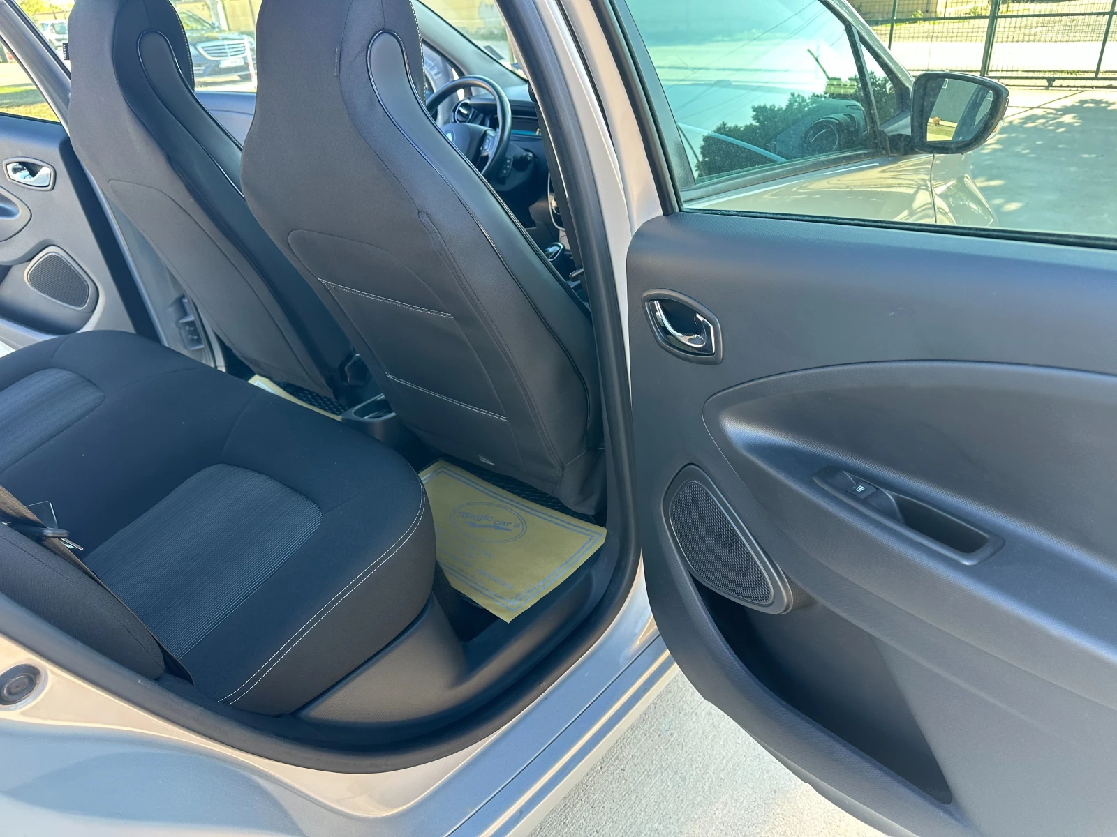 Renault Zoe | Mobile.bg � ����������� 14