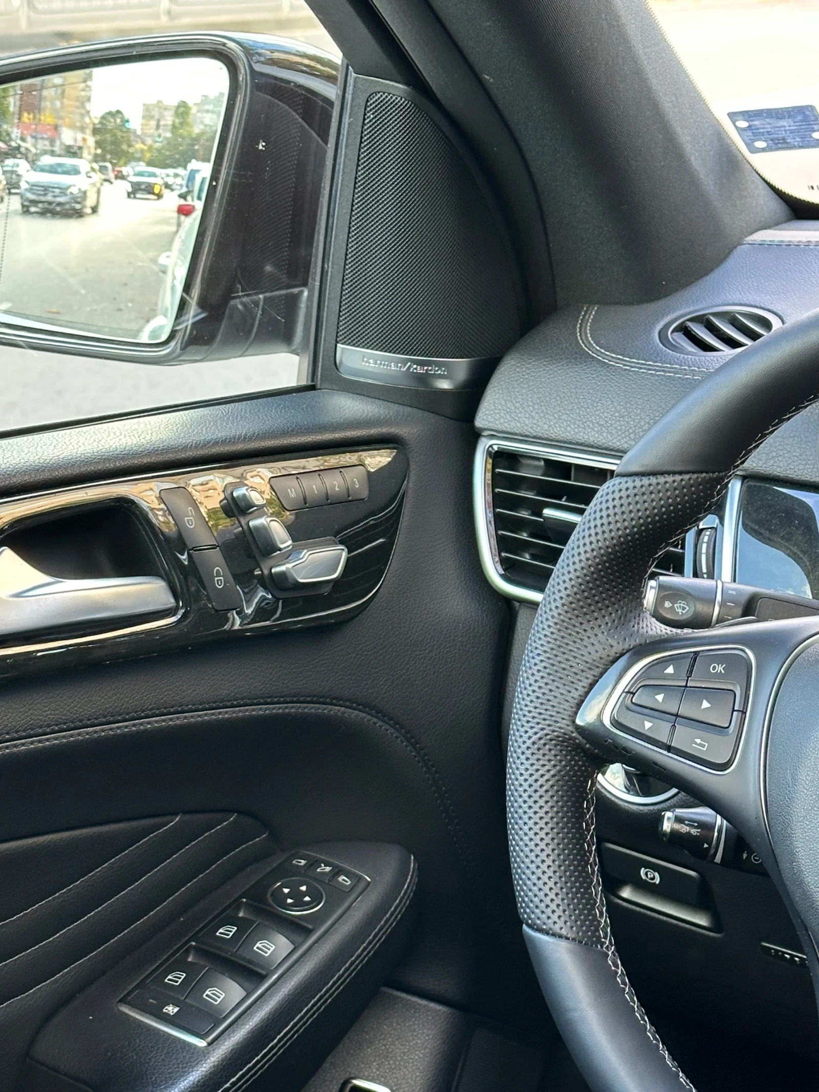 Mercedes-Benz GLE 350 Панорама Теглич Обдухване Подгрев с Чип 290кс  - изображение 9