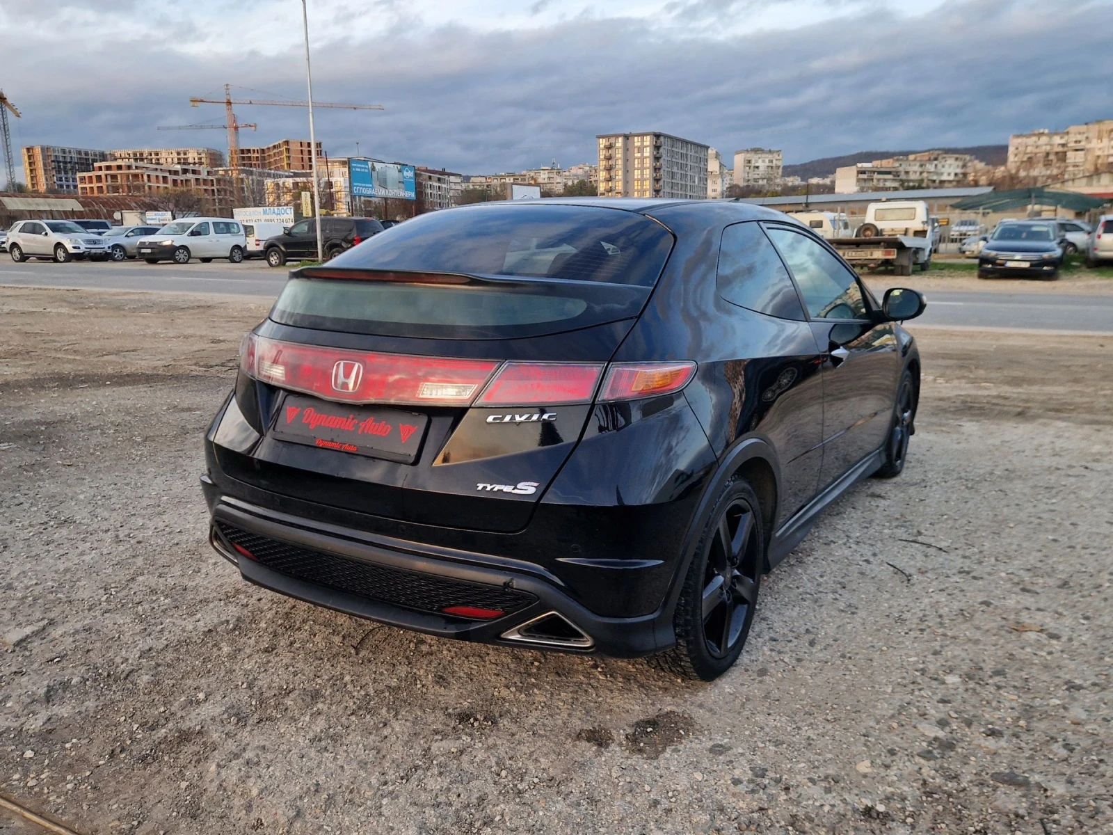 Honda Civic Регистриран / Type S 2.2 / Лизинг / Бартер  - изображение 4