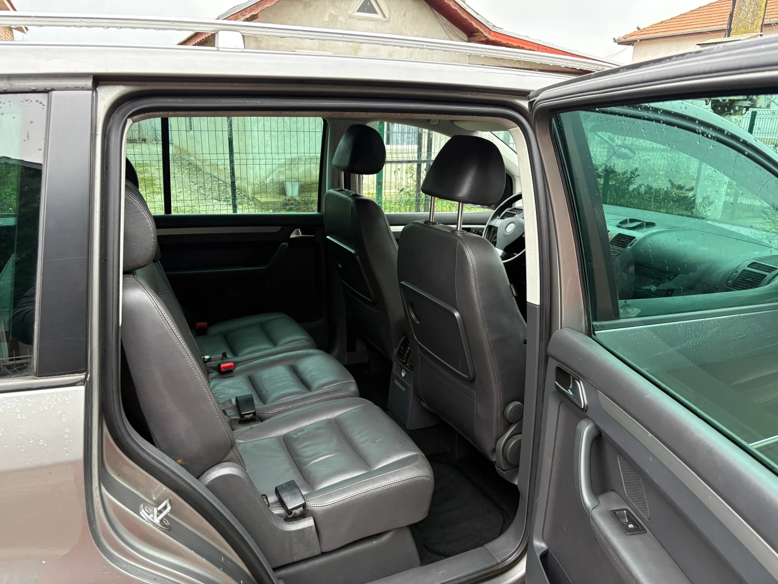 VW Touran TDI 170 7������ | Mobile.bg � ����������� 6