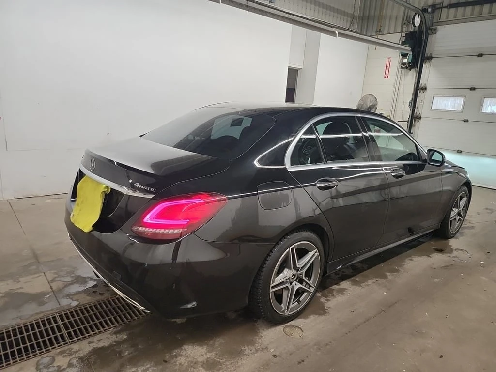 Mercedes-Benz C 300 * CARFAX * БЕЗ ПЪРВОНАЧАЛНА ВНОСКА - изображение 3