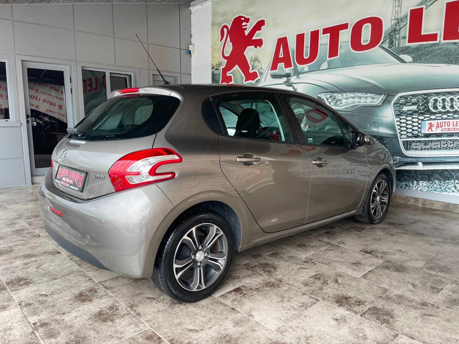 Peugeot 208 1.4HDI TOP - изображение 6