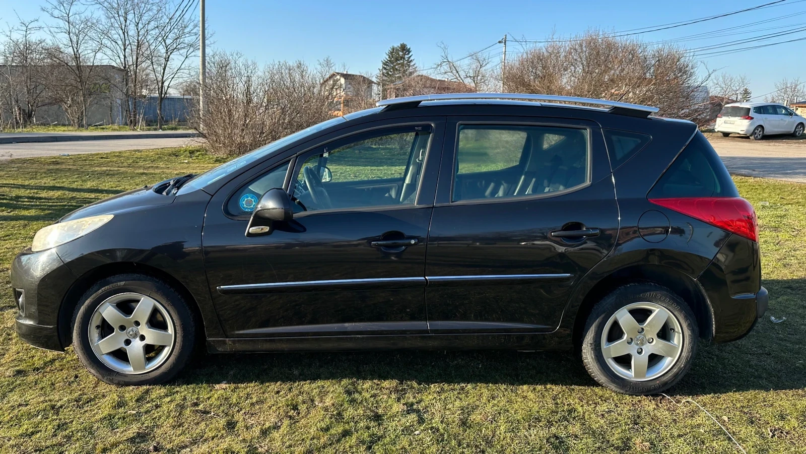 Peugeot 207 1.4 VTi - изображение 3