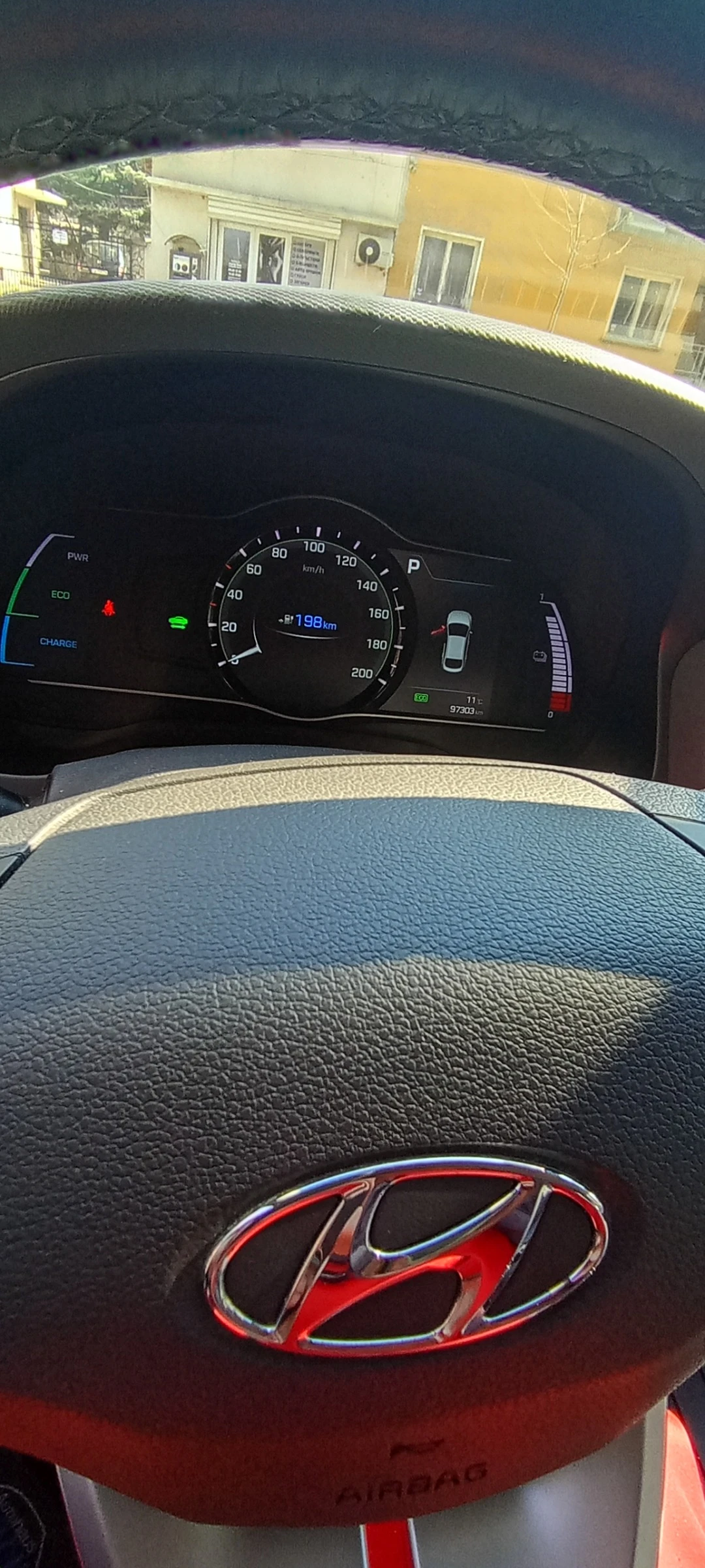 Hyundai Ioniq, снимка 7 - Автомобили и джипове - 53773262