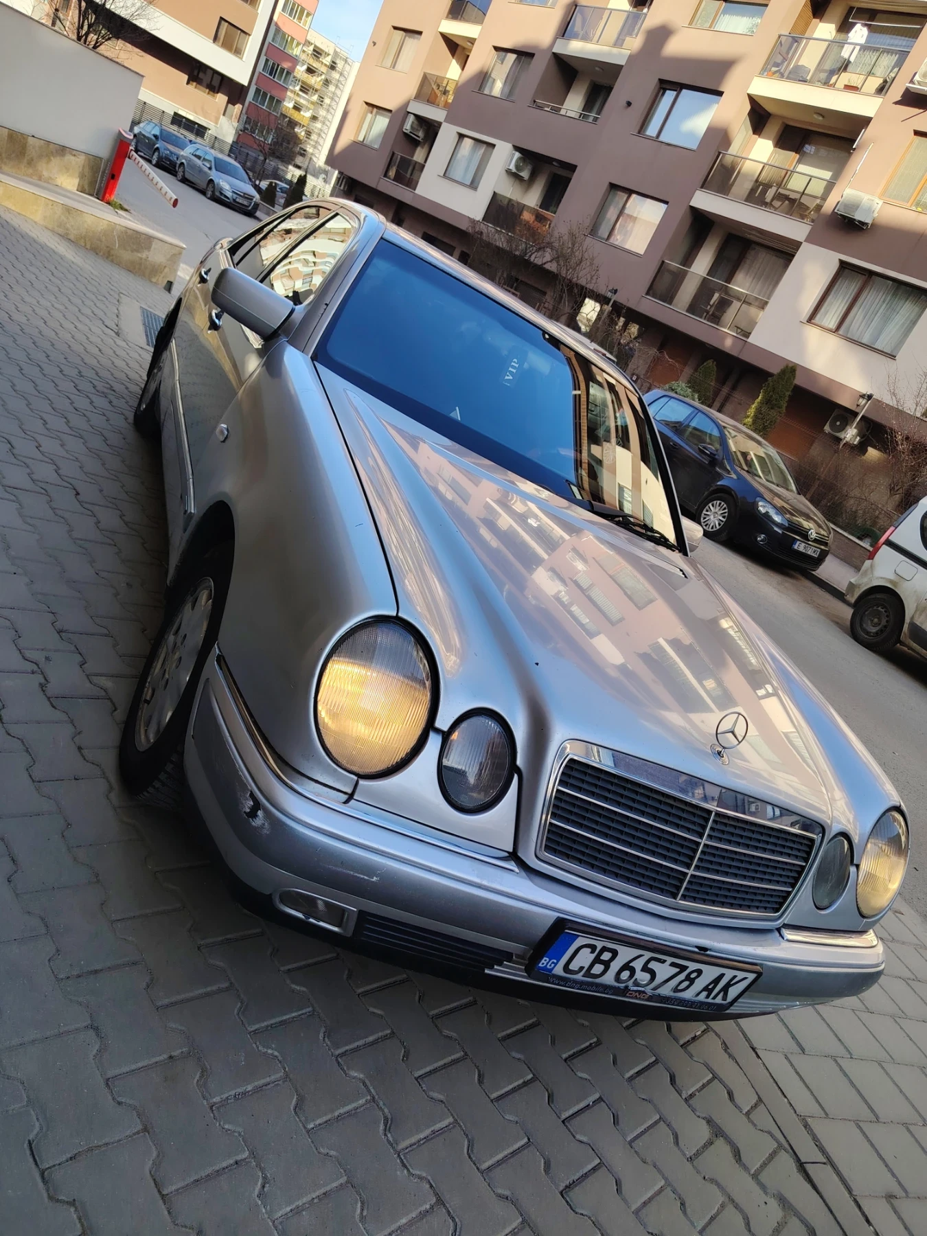 Mercedes-Benz E 250