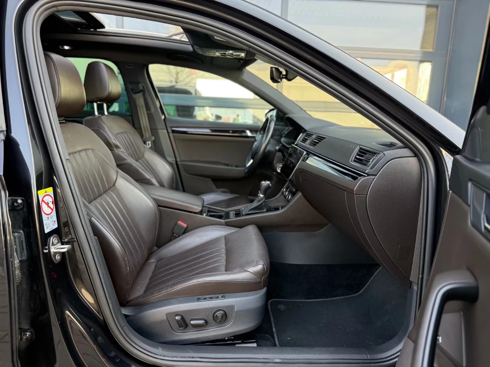 Skoda Superb 2.0TDI 4x4 DSG L&K Digital PANO ��� Canton ������ | Mobile.bg � ����������� 5