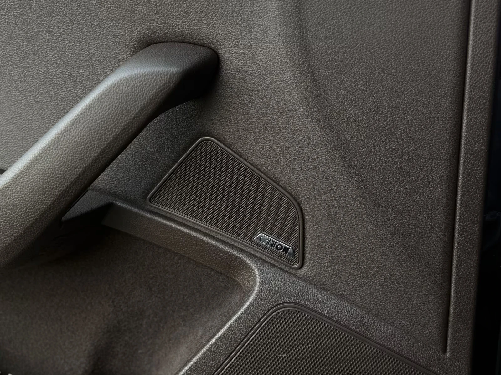 Skoda Superb 2.0TDI 4x4 DSG L&K Digital PANO ��� Canton ������ | Mobile.bg � ����������� 12