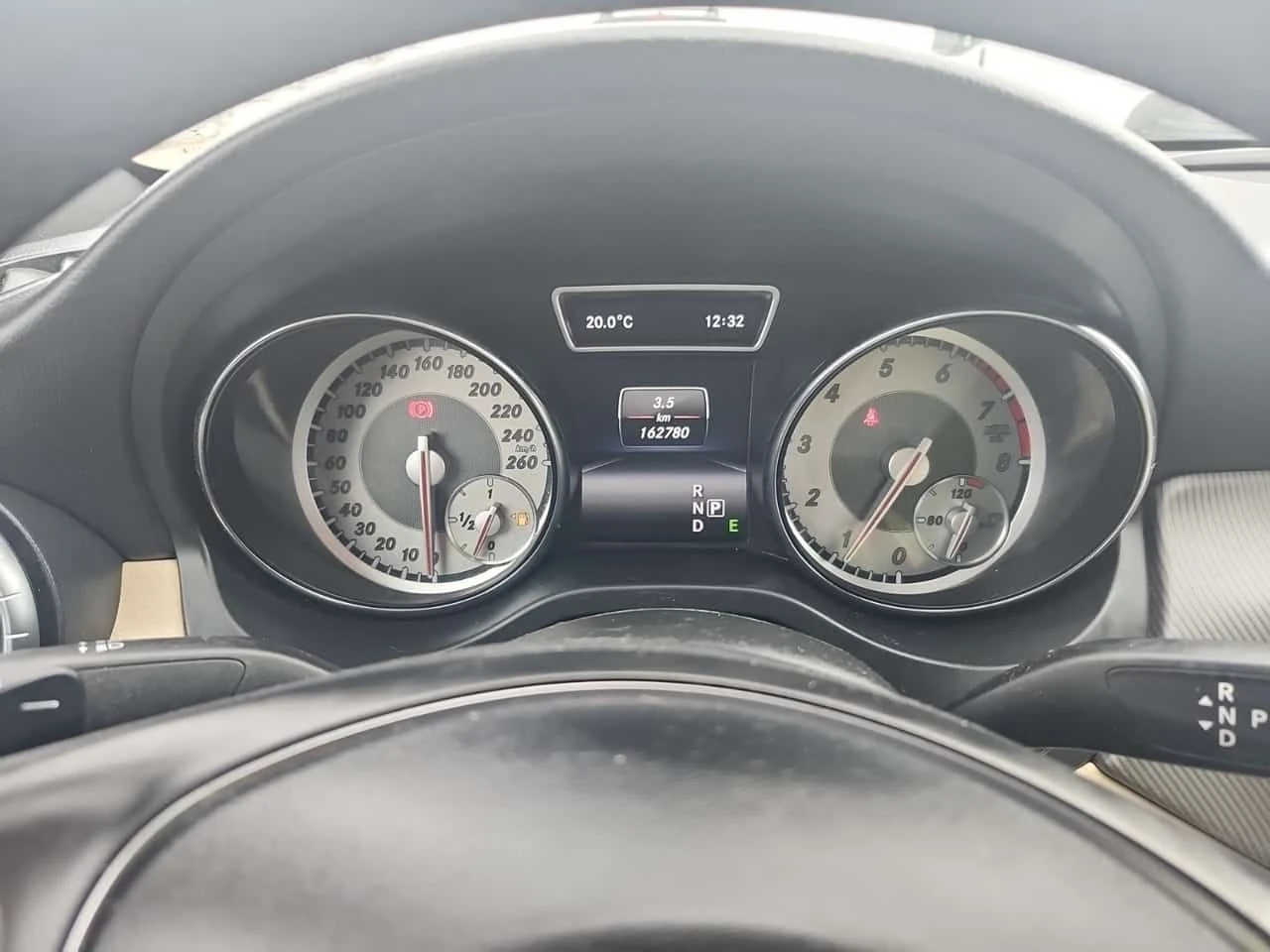 Mercedes-Benz CLA 250 ПОДГРЕВИ| ШИБИДАХ| CARFAX| , снимка 12 - Автомобили и джипове - 54004115