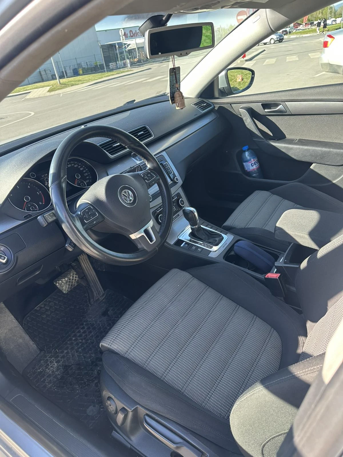 VW Passat 2.0TDI 4Motion, снимка 11 - Автомобили и джипове - 54169354
