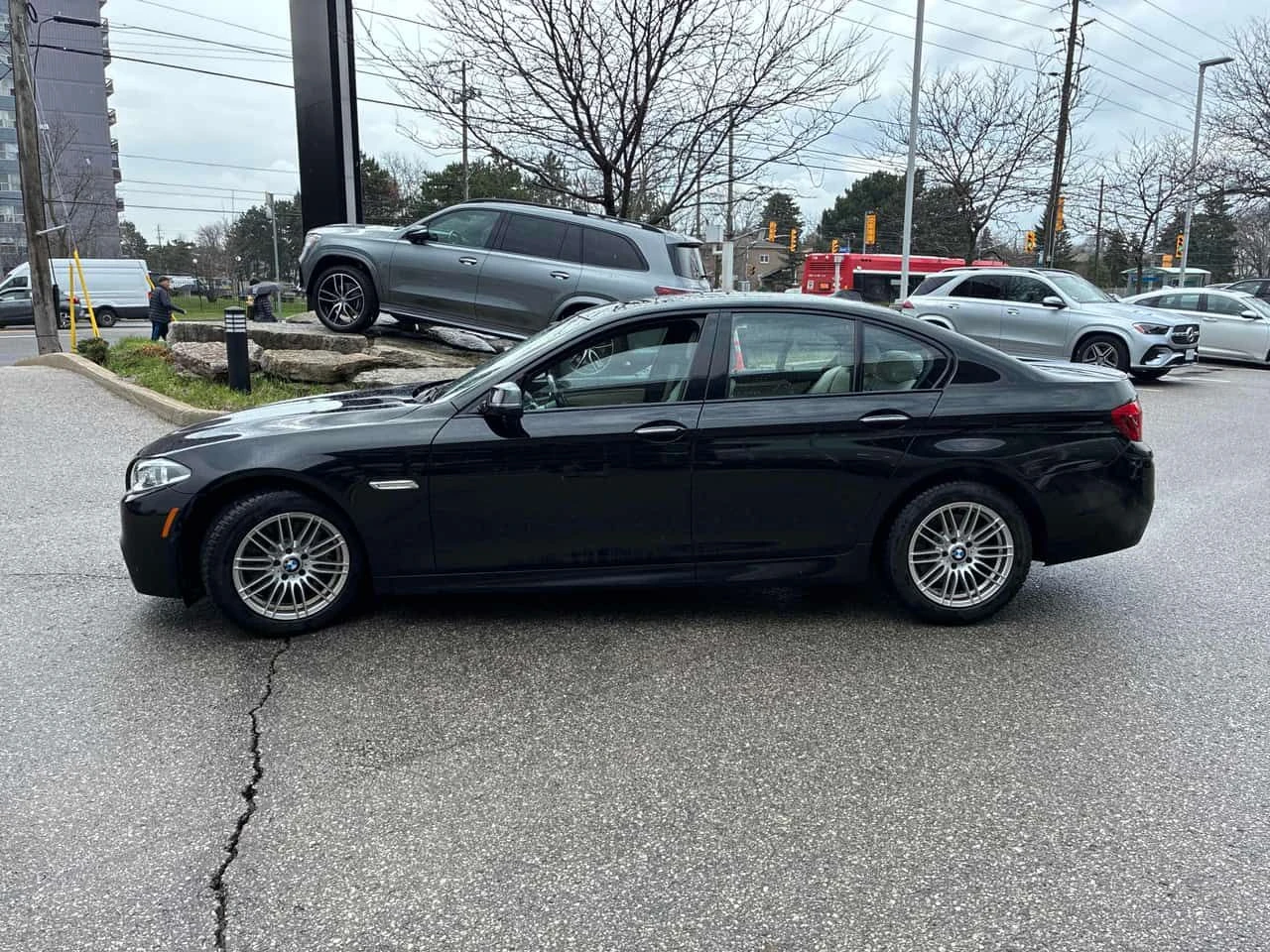 BMW 535 М ПАКЕ/ xDrive /CARFAX/Подгрев/Памет/Ленти/КЛИП, снимка 3 - Автомобили и джипове - 54240259