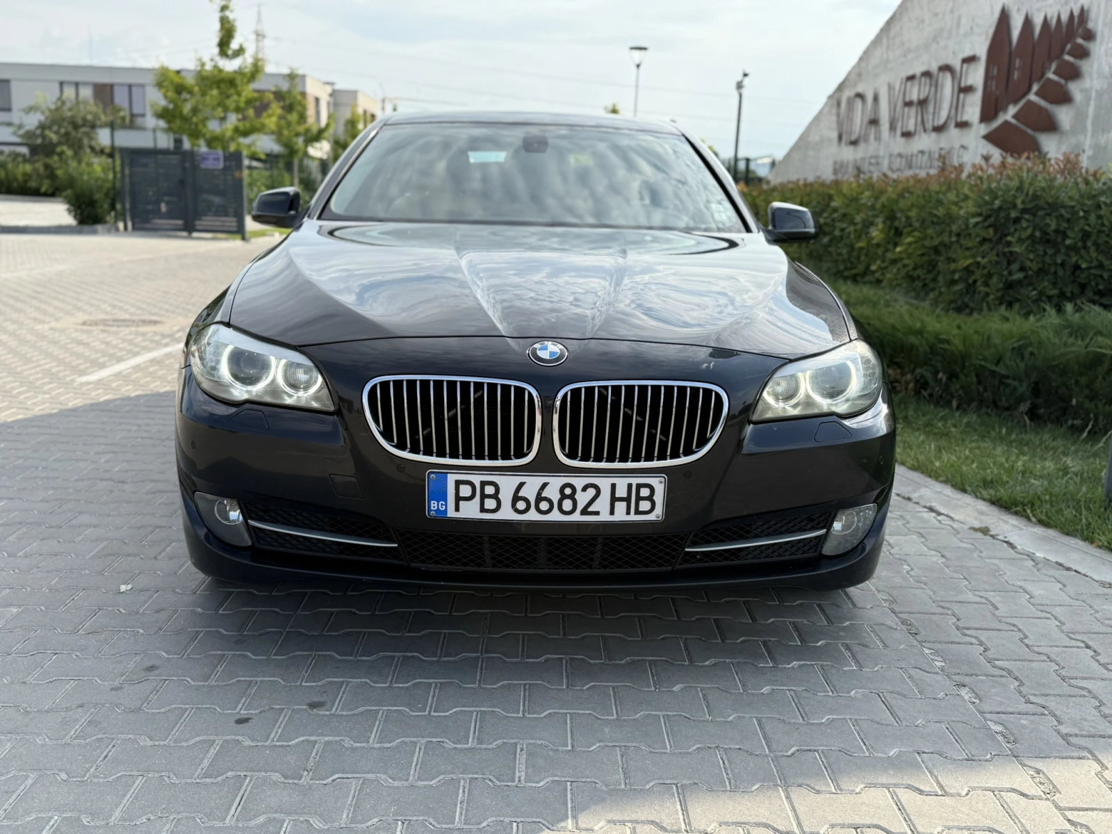 BMW 520 D, снимка 6 - Автомобили и джипове - 54518413