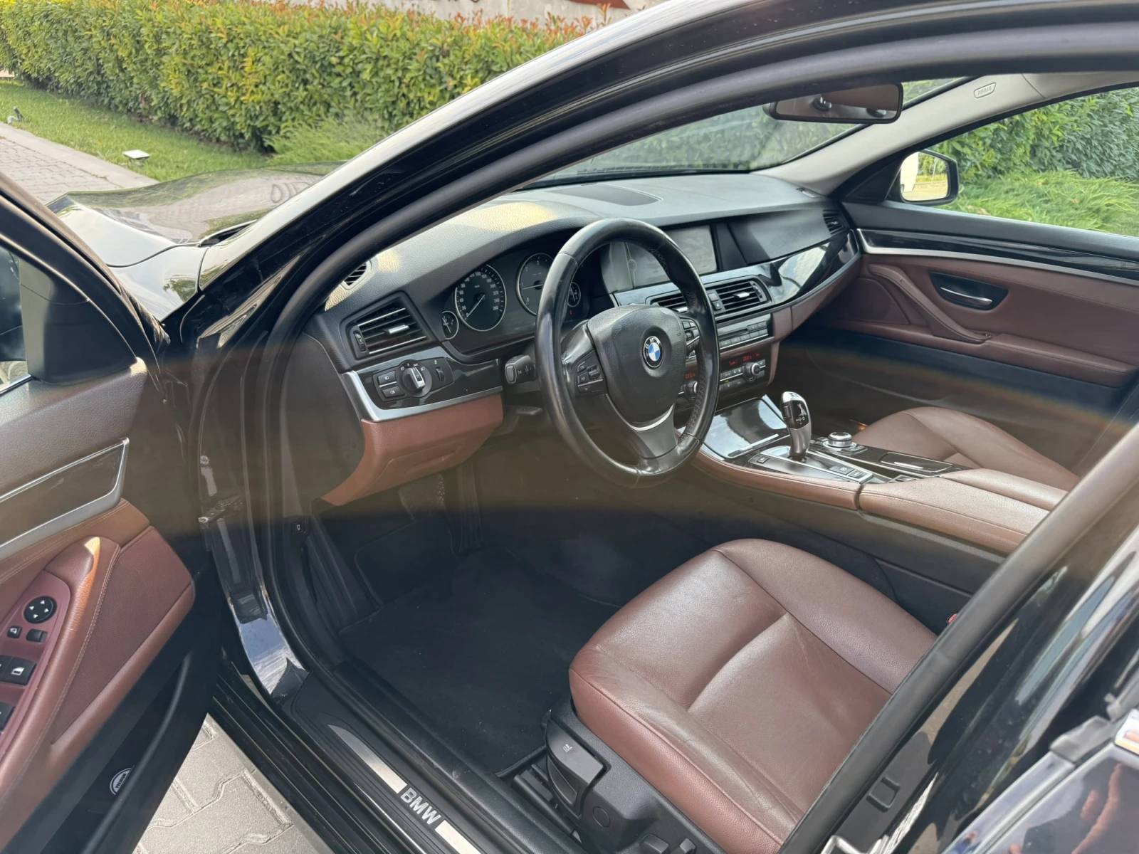 BMW 520 D, снимка 9 - Автомобили и джипове - 54518413
