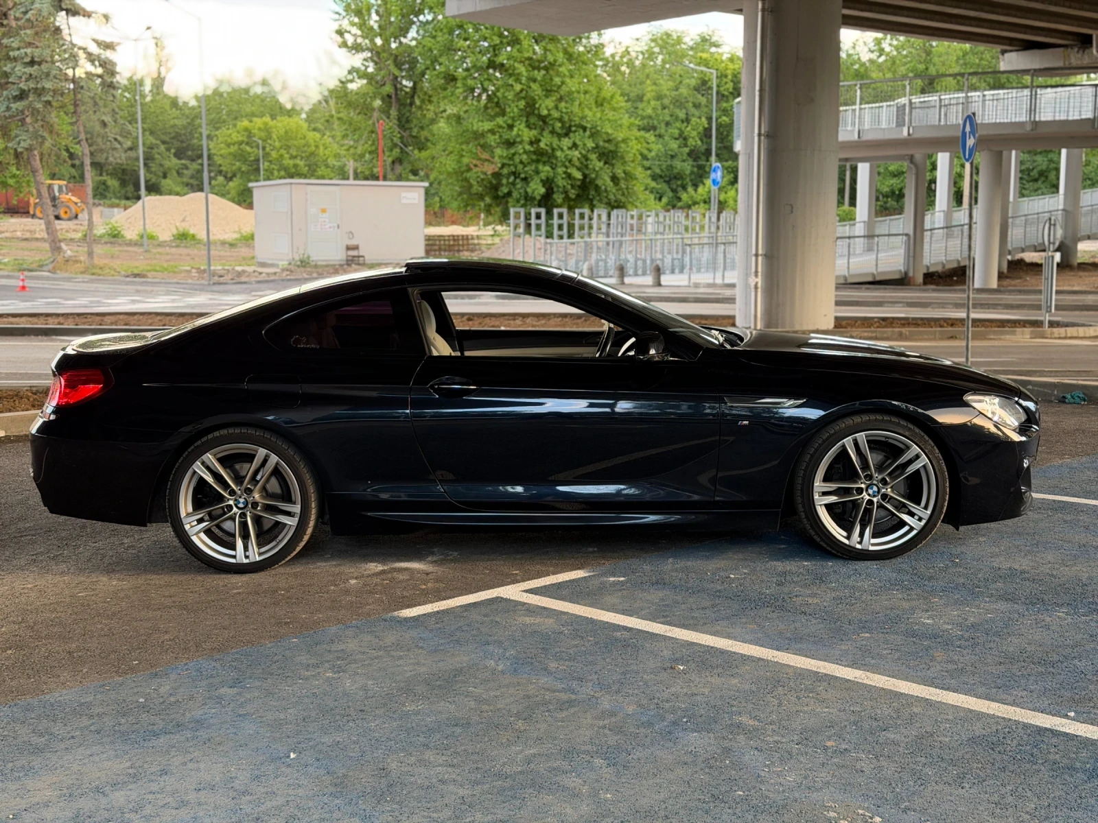 BMW 640 M PACK* DIGITAL* HEADUP* MEMORY* NAV* PANO* HARMAN, снимка 4 - Автомобили и джипове - 54739113