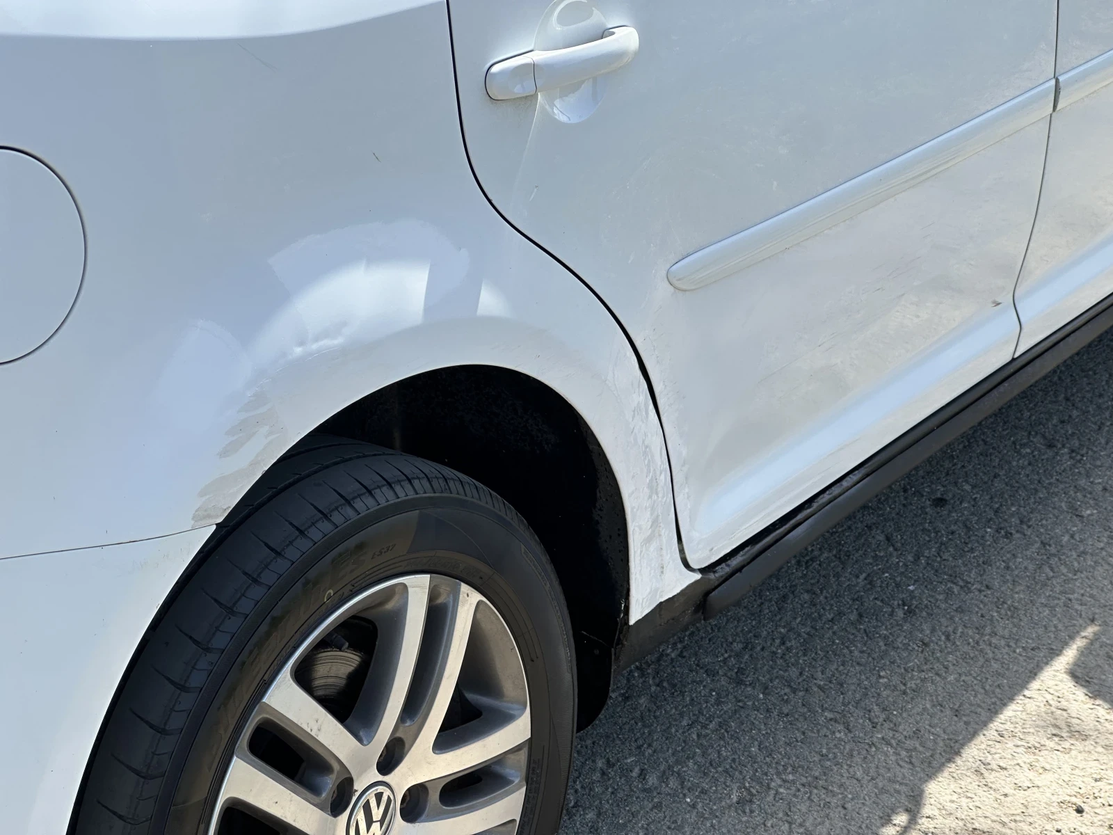 VW Touran TGI , снимка 12 - Автомобили и джипове - 54812788