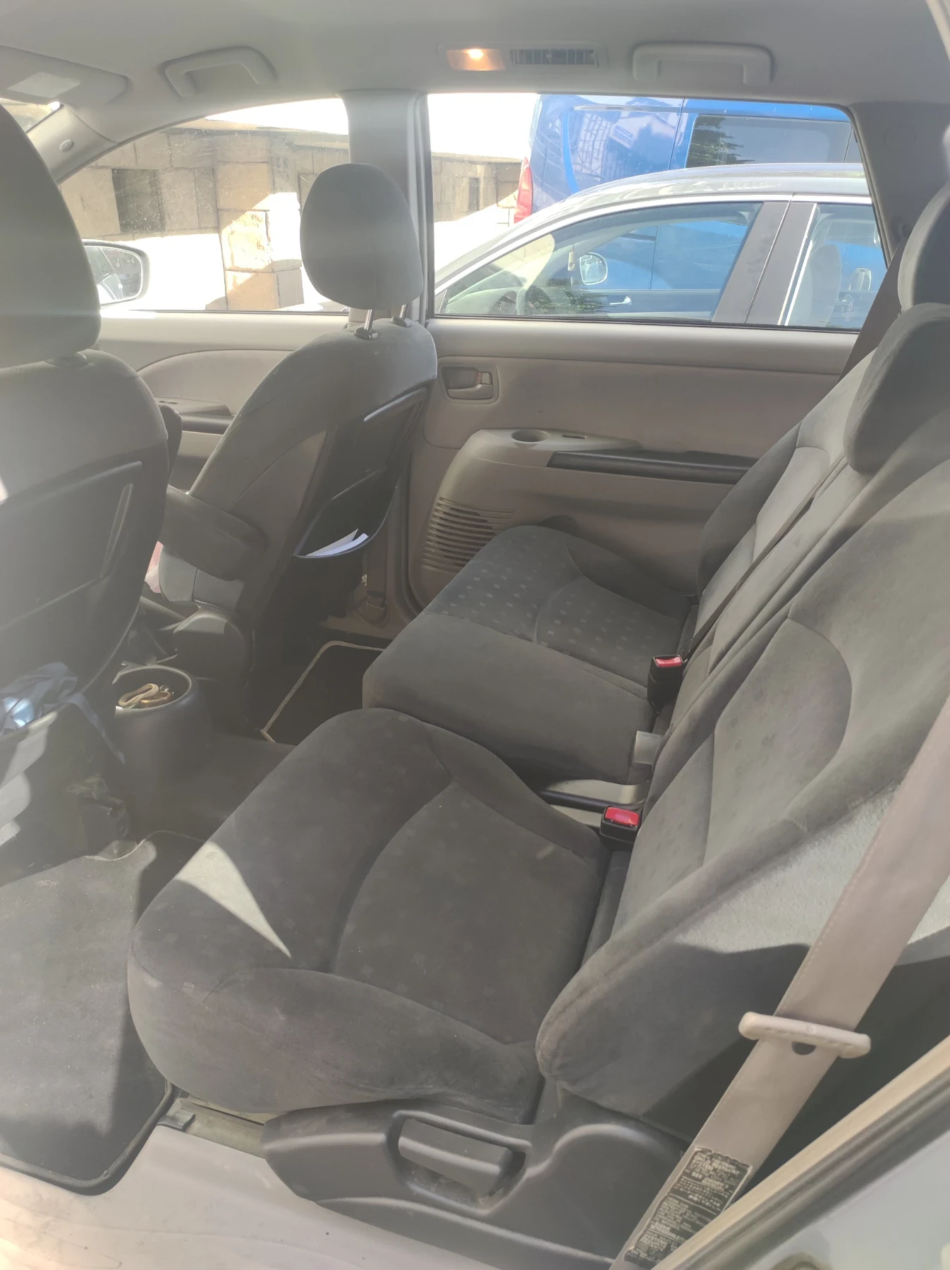 Mitsubishi Grandis, снимка 5 - Автомобили и джипове - 54947288