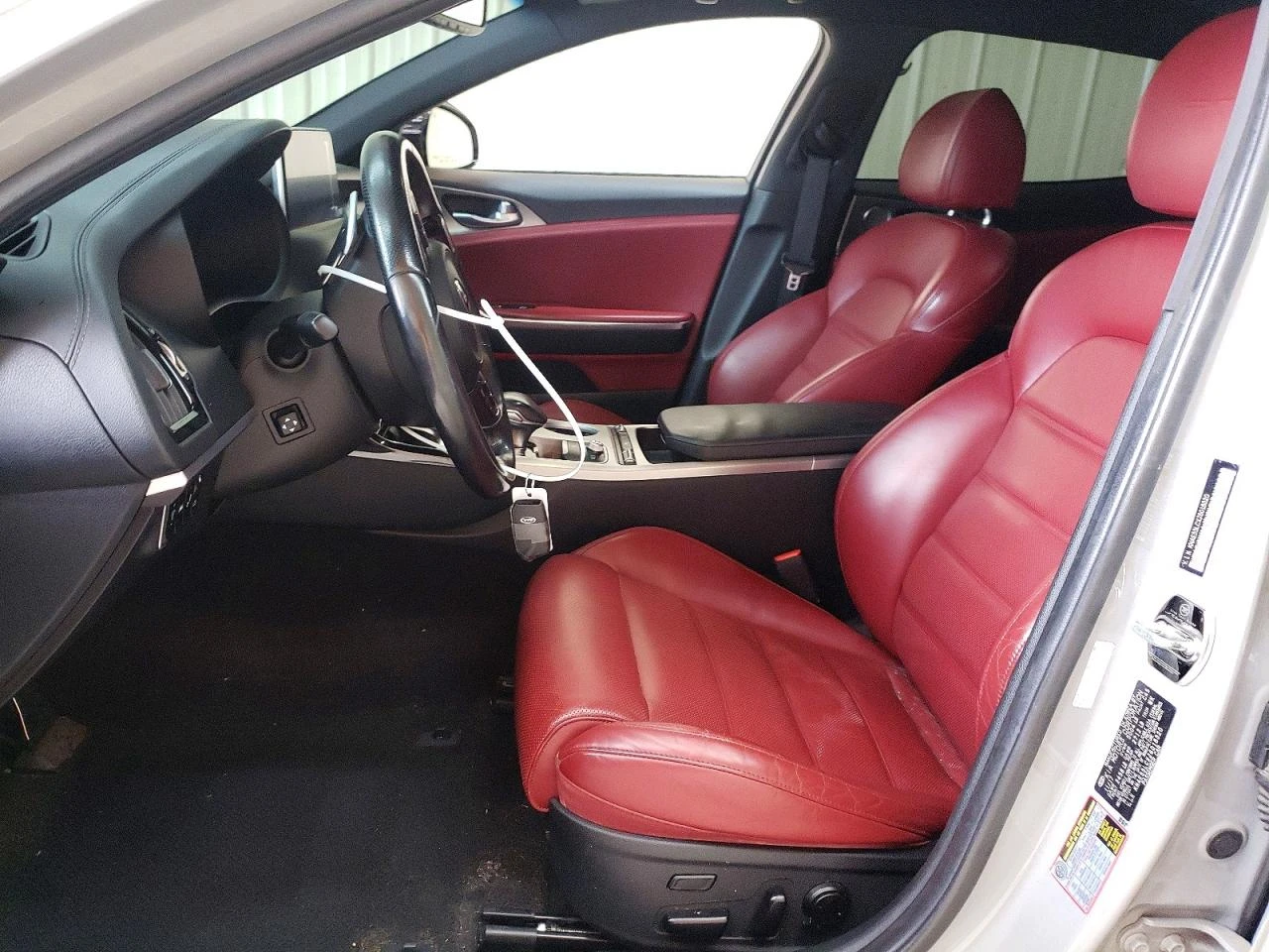 Kia Stinger 3.3l Gt2, снимка 7 - Автомобили и джипове - 55372252