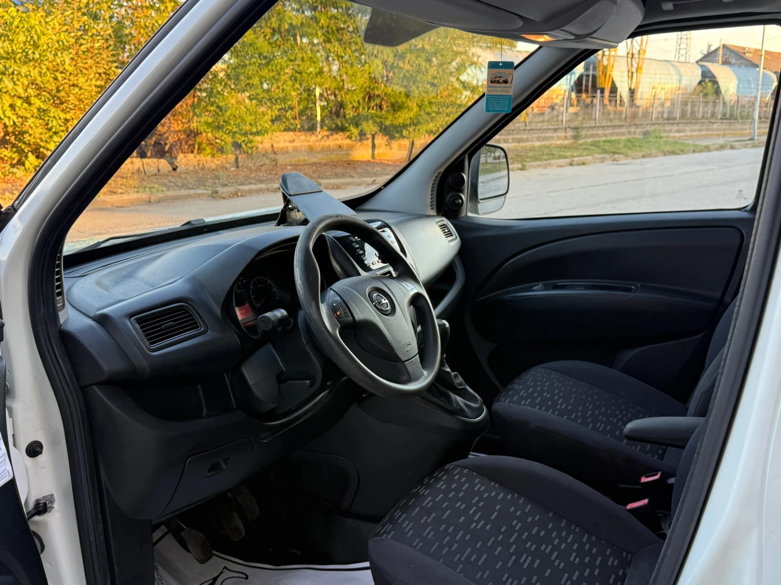 Opel Combo 1.3CDTI   | Mobile.bg � ����������� 9