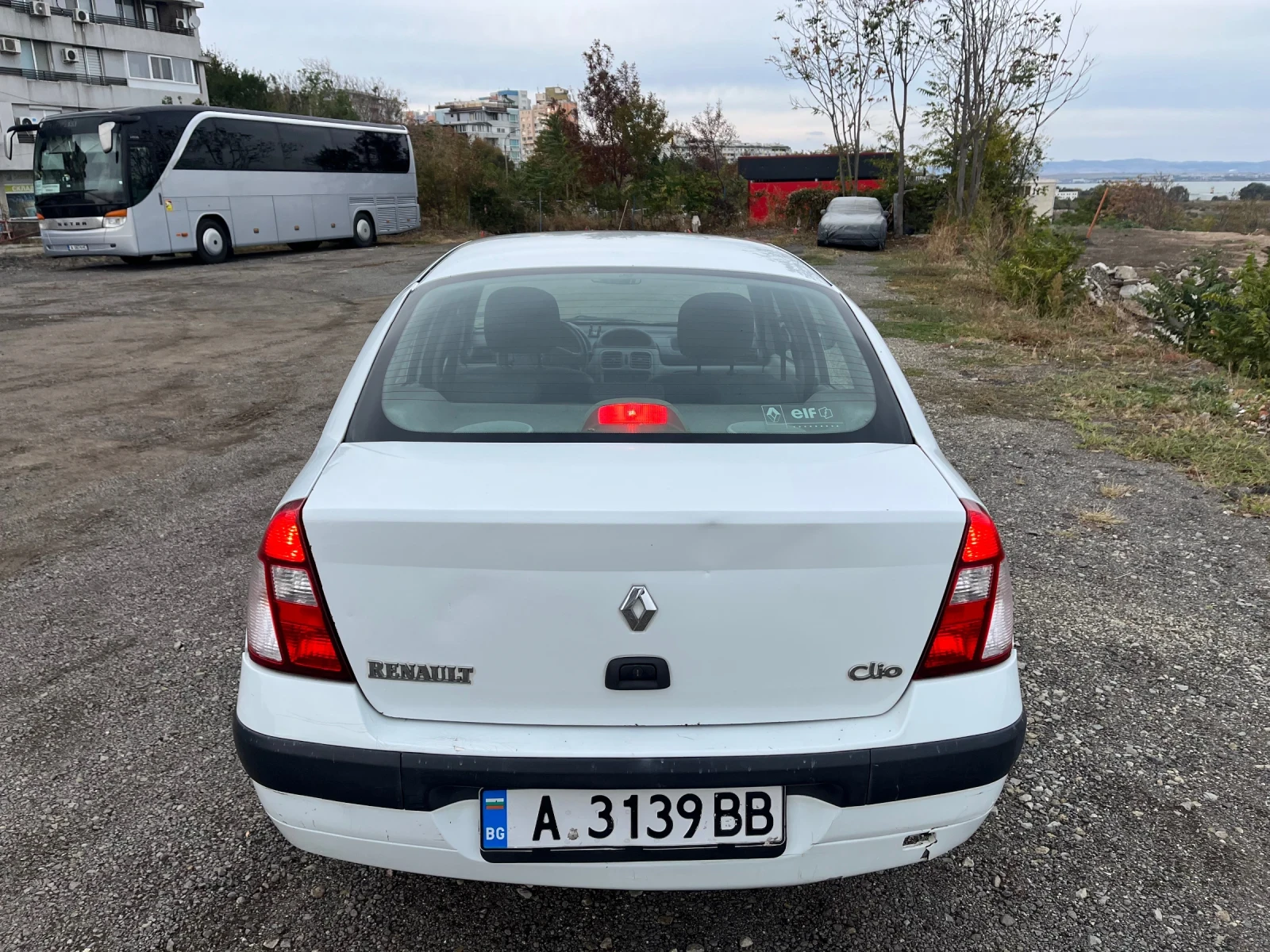 Renault Clio, снимка 4 - Автомобили и джипове - 56530361