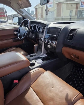 Toyota Sequoia Platinum | 7 Места | Без Инциденти | Обдухване | , снимка 6 - Автомобили и джипове - 53692540