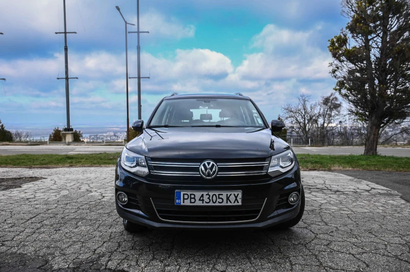 VW Tiguan, снимка 1 - Автомобили и джипове - 48354942