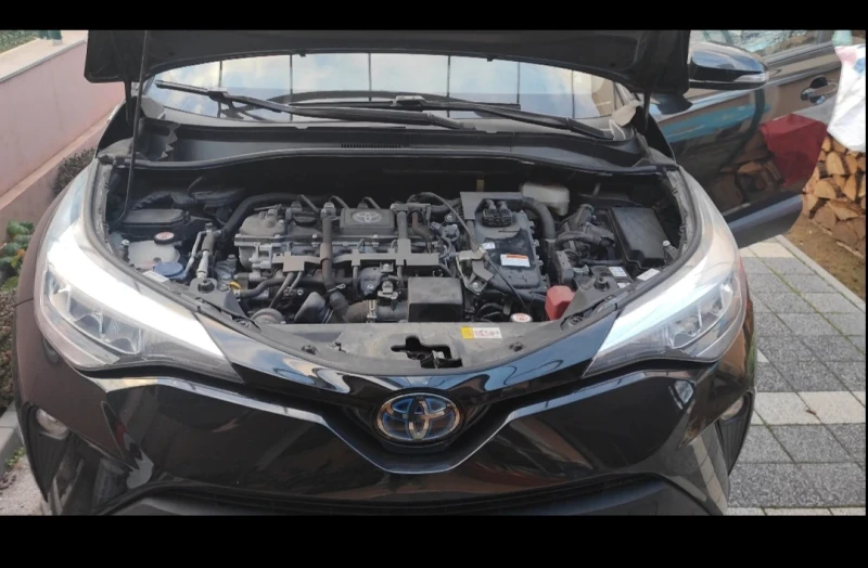 Toyota C-HR, снимка 10 - Автомобили и джипове - 48791221