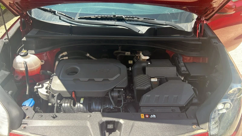 Kia Sportage, снимка 5 - Автомобили и джипове - 50410917