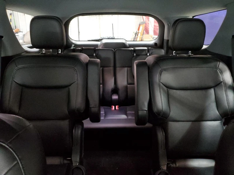 Ford Explorer * LIMITED* 7-МЕСТА* БЕЗ УДАР* , снимка 8 - Автомобили и джипове - 52440137