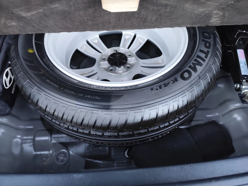 Hyundai IX35 1.7CRDi* EURO5A* КОЖА* , снимка 13 - Автомобили и джипове - 52933746