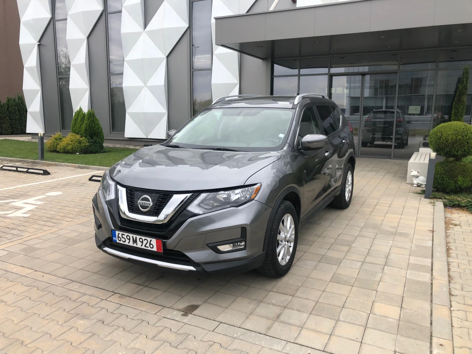 Nissan X-trail 2.5MPi става за газ 72000км. Нов!!! Нов!!! - изображение 2