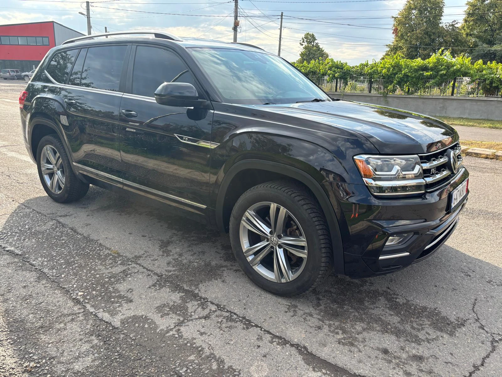 VW Atlas R-Line 3.6 AWD 7 seat!!! | Mobile.bg   1
