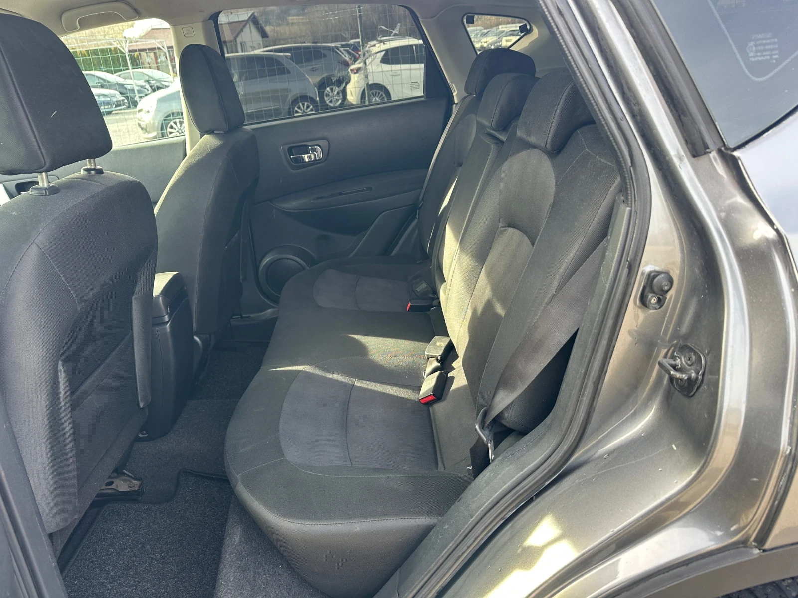 Nissan Qashqai 1.6 i GPL - изображение 6